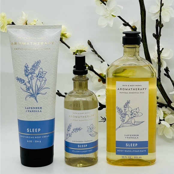 Bath and Body Works Aromatherapy Sleep Lavender-Vanilla 3-Piece Gift Box Set - Picture 3 of 9